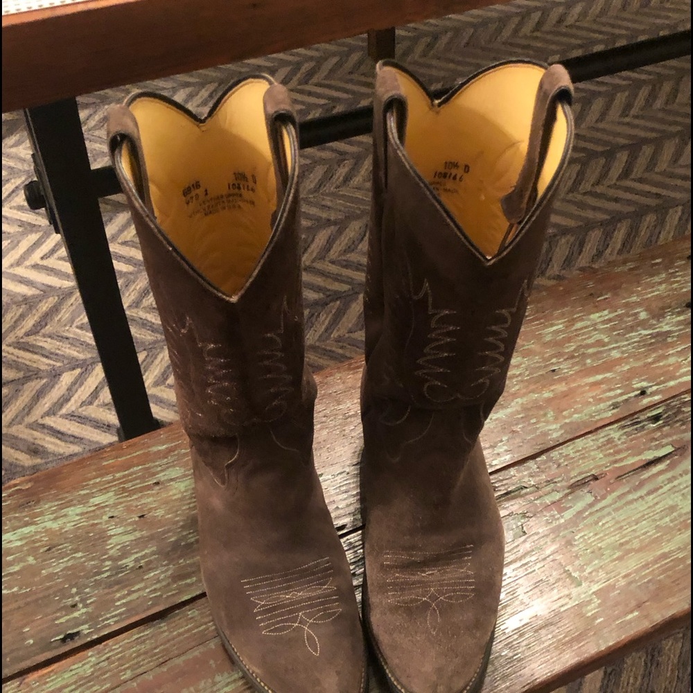 Men’s 10.5 D Suede western boot
